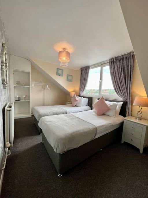 Scoresby Escape - Whitby Holiday Home Eksteriør bilde