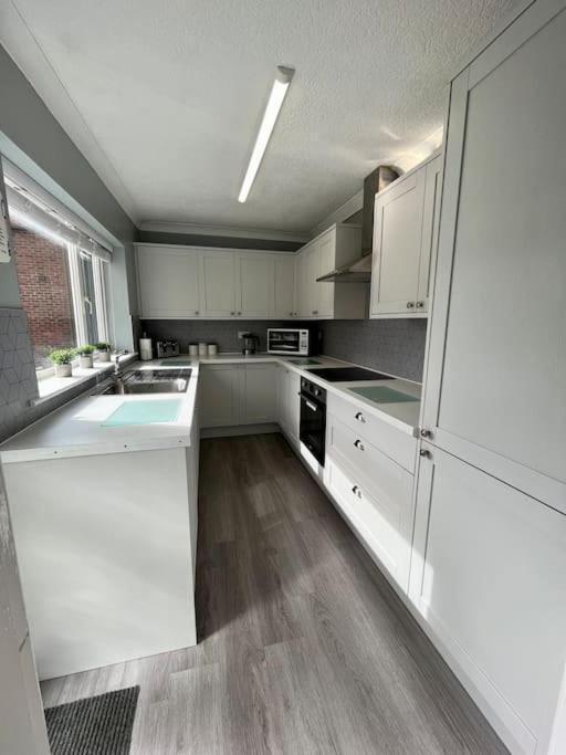 Scoresby Escape - Whitby Holiday Home Eksteriør bilde