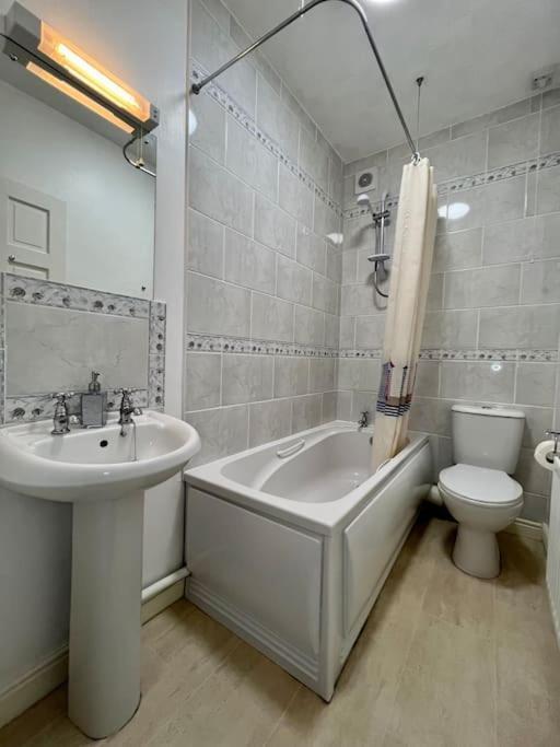 Scoresby Escape - Whitby Holiday Home Eksteriør bilde